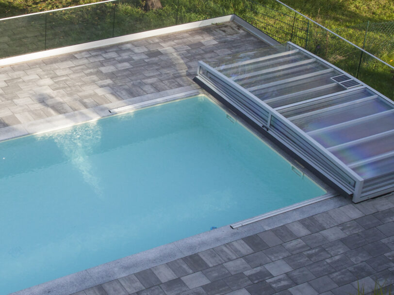Schwimmbadüberdachung Popp flach